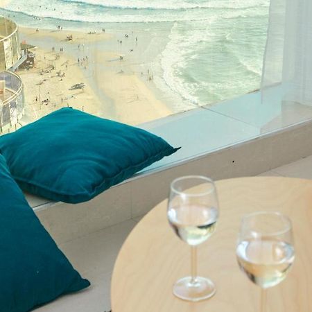 Appartement Sunny Sea View Studio à Herzelia Extérieur photo