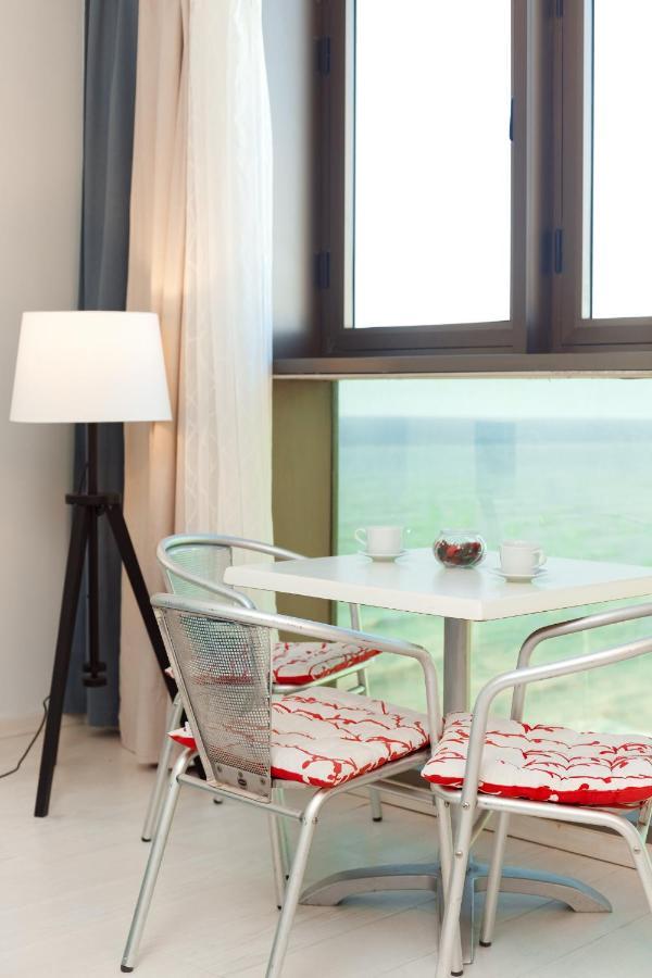 Appartement Sunny Sea View Studio à Herzelia Extérieur photo